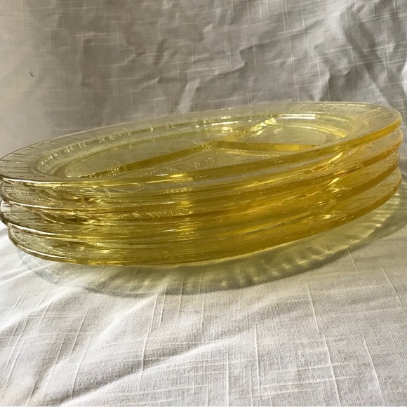 4 CAMEO DEPRESSION GLASS Divided Grille Plates. 10-1/4” Exc.Cond. - Picture 4 of 5